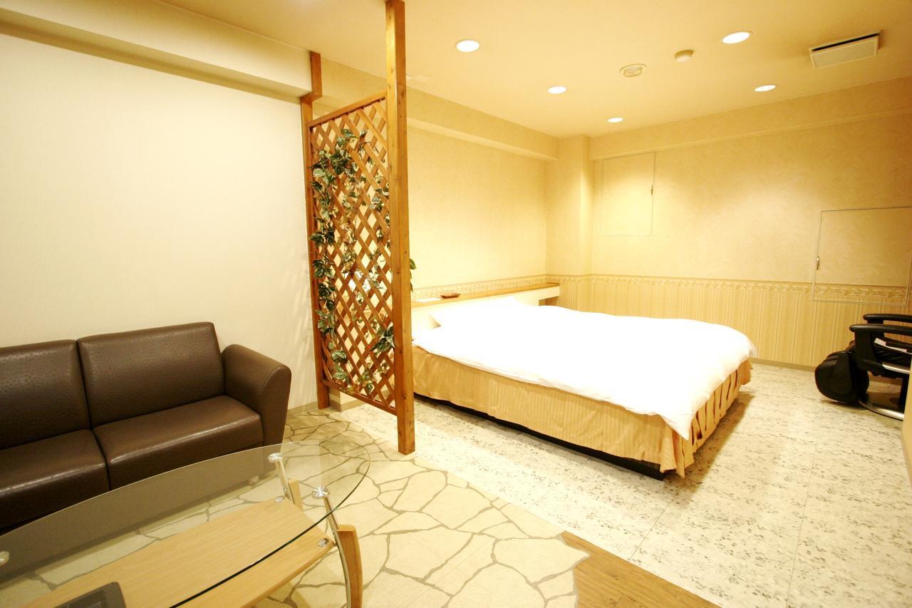 Hotel Mio (Adults Only) Kariya Exterior photo