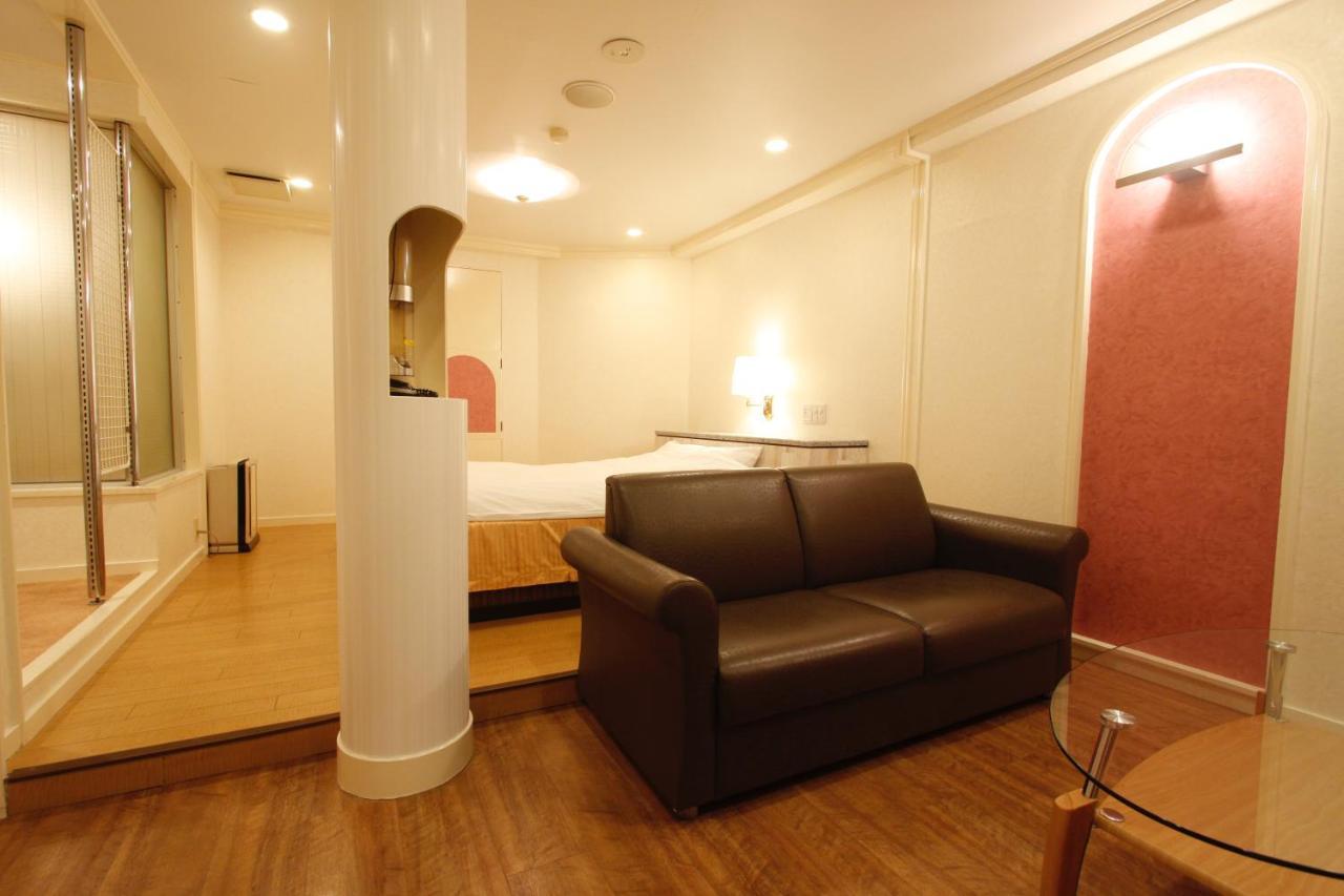 Hotel Mio (Adults Only) Kariya Exterior photo