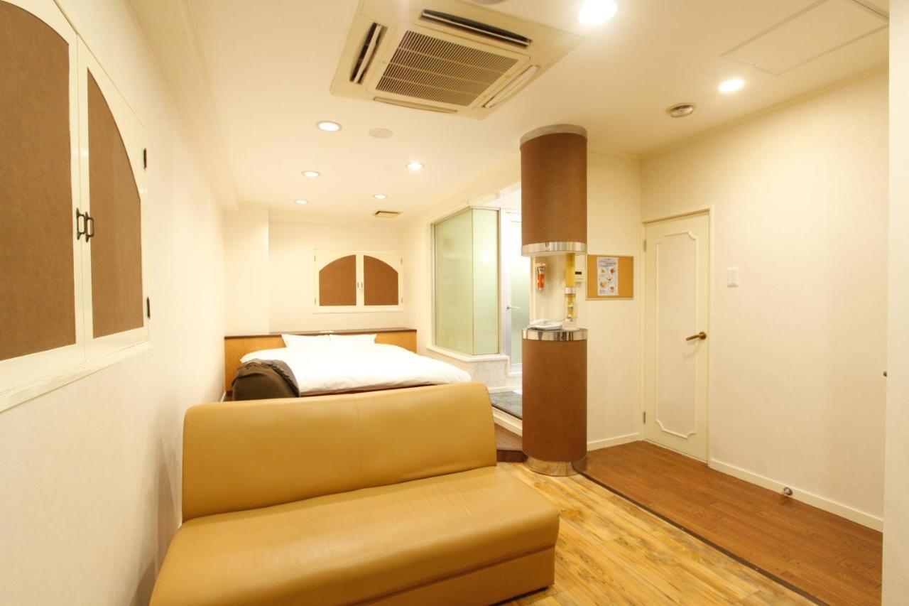 Hotel Mio (Adults Only) Kariya Exterior photo